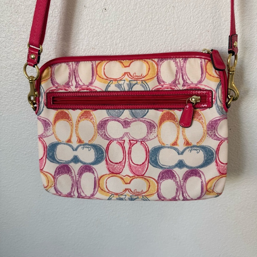 Coach F63594 Multicolor Padded Tablet Crossbody Adjustable 46" - Picture 6 of 11